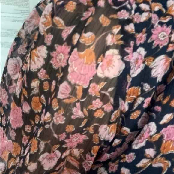 Floral Long Sleeve Dress - Picture 7 of 9